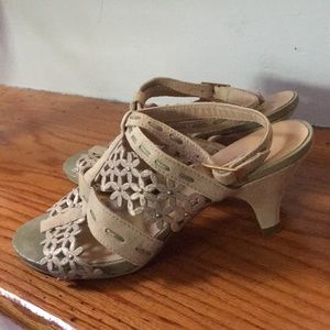 Rinaldi shoe with suede and metallic